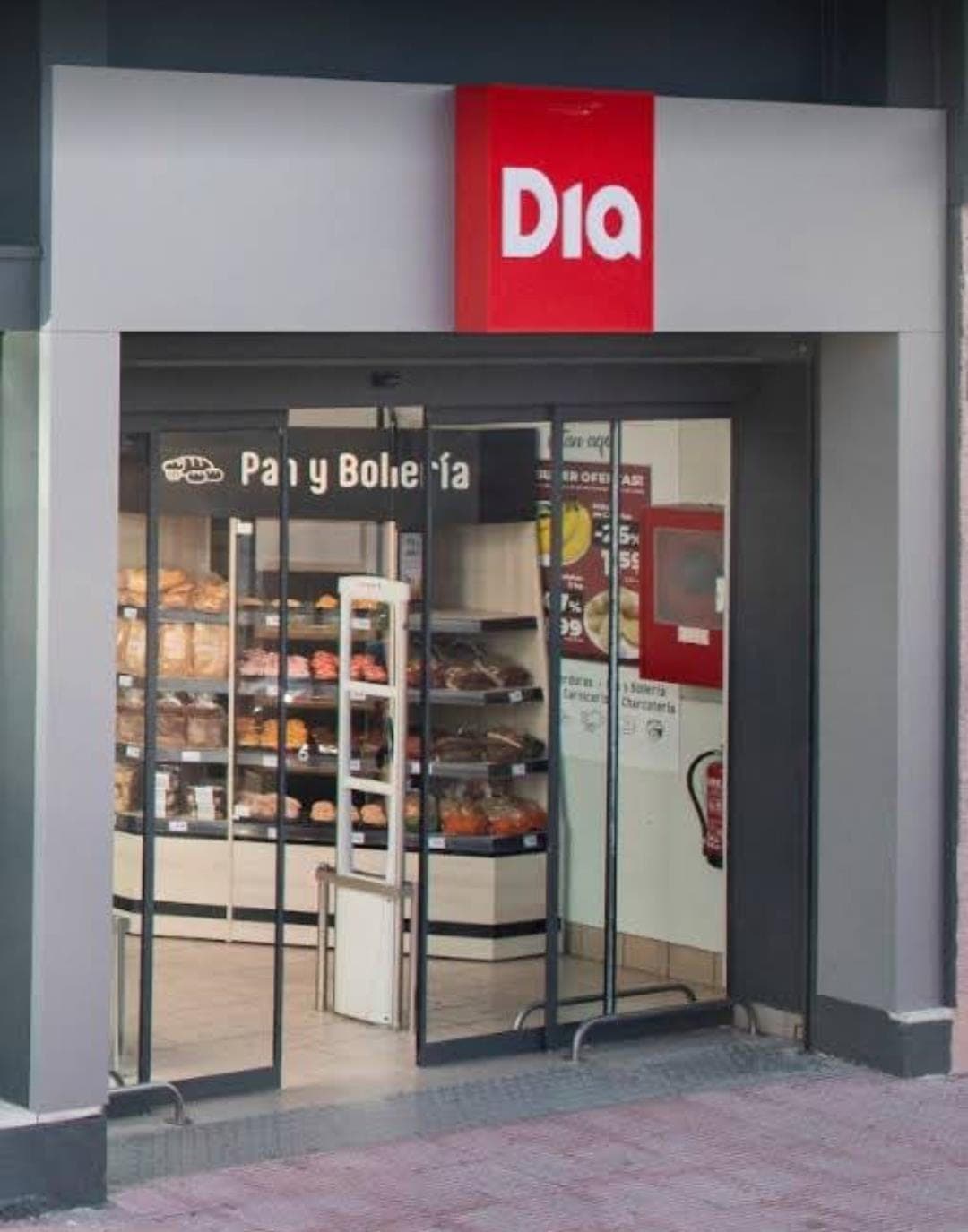 LOCAL COMMERCIAL AVEC RENDEMENT (DIA)